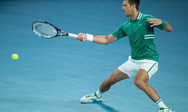 多多28中国官网-德约失误连连仍胜兹维列夫 半决赛将迎战大黑马