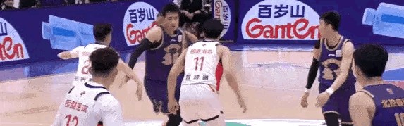 多多28官网-13+10+6！徐昕炸了！可惜反绝杀…